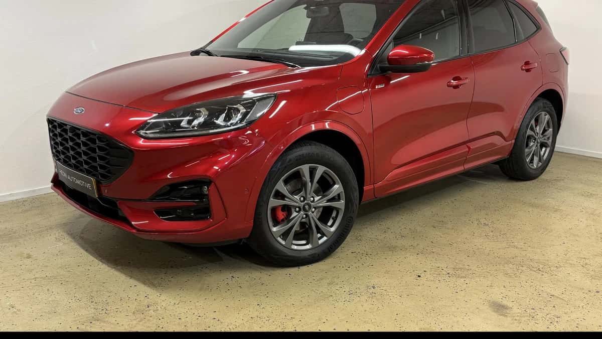 Ford Kuga (2023) — foto 1