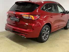 Ford Kuga (2023) thumbnail 2