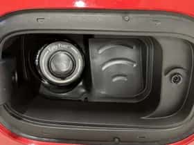 Ford Kuga (2023) thumbnail 21