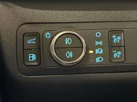 Ford Kuga (2023) thumbnail 27