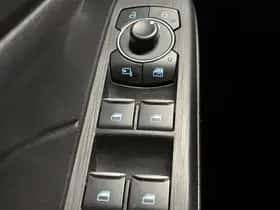 Ford Kuga (2023) thumbnail 28