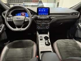Ford Kuga (2023) thumbnail 30