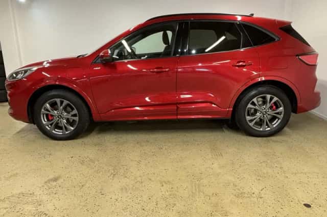 Ford Kuga (2023) thumbnail 36