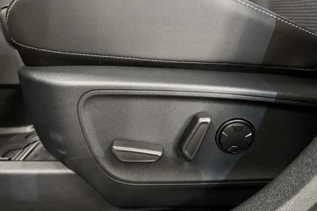 Ford Kuga (2026) thumbnail 17