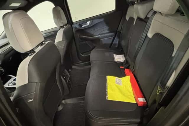 Ford Kuga (2026) thumbnail 19