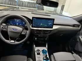 Ford Kuga (2026) thumbnail 3