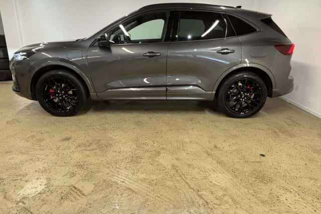 Ford Kuga (2025) thumbnail 18