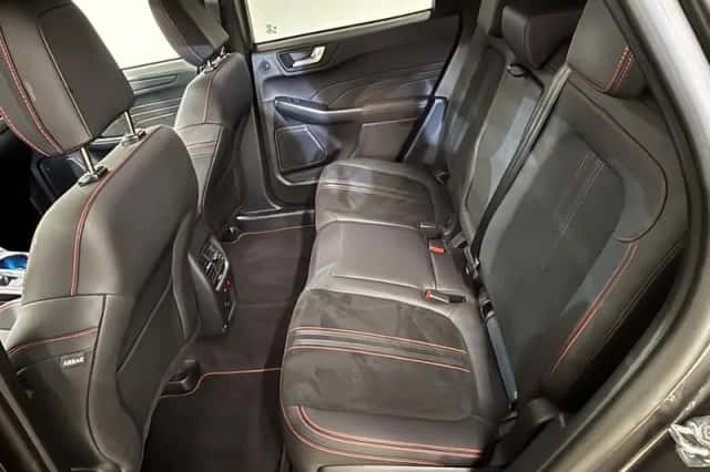 Ford Kuga (2025) thumbnail 21