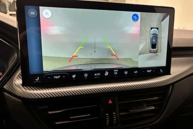 Ford Kuga (2025) thumbnail 8