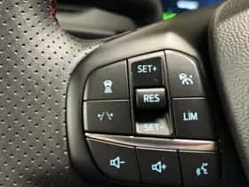 Ford Kuga (2025) thumbnail 9