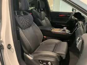 Hongqi E-HS9 (2024) thumbnail 16