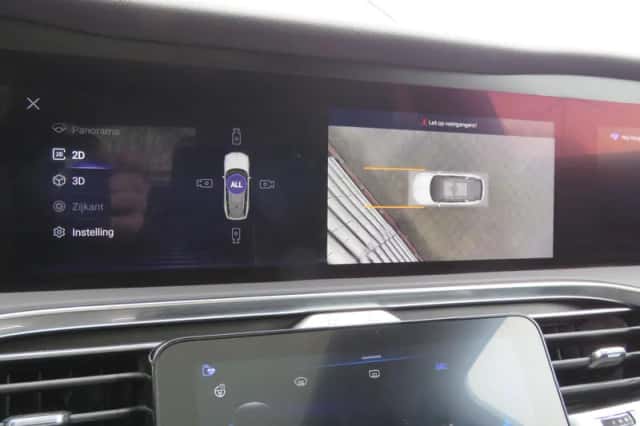 Hongqi E-HS9 (2023) thumbnail 27