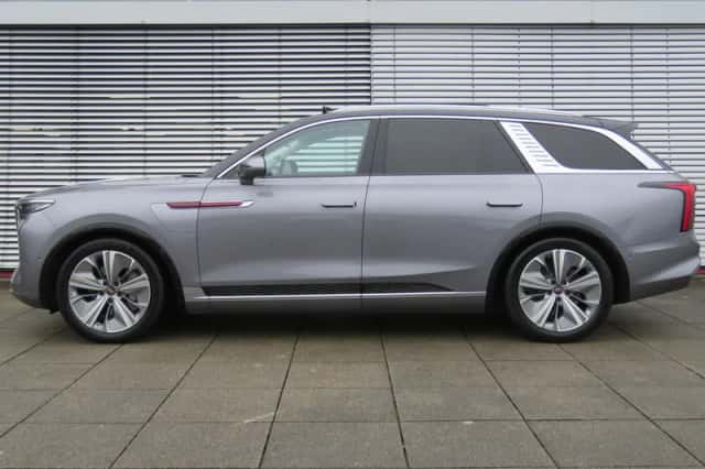 Hongqi E-HS9 (2023) thumbnail 6