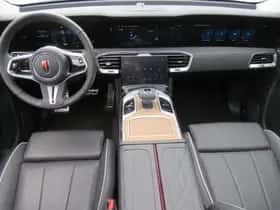 Hongqi E-HS9 (2023) thumbnail 3