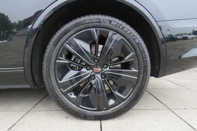 Hongqi E-HS9 (2023) thumbnail 4
