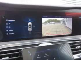 Hongqi E-HS9 (2023) thumbnail 8
