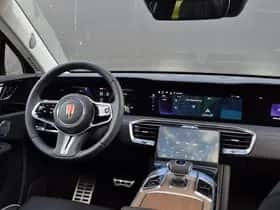 Hongqi E-HS9 (2023) thumbnail 3