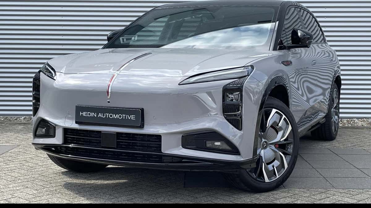 Hongqi E-HS7 (2025) — foto 1