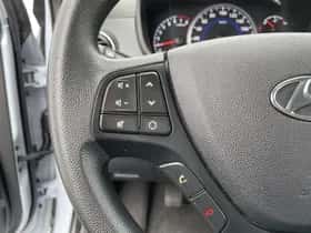 Hyundai i10 (2019) thumbnail 8