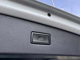 Volkswagen Tiguan (2019) thumbnail 29