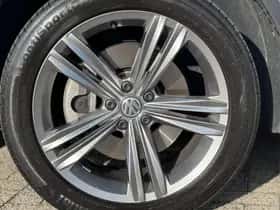 Volkswagen Tiguan (2019) thumbnail 5