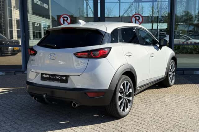 Mazda CX-3 (2021) thumbnail 2
