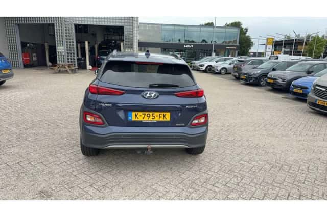 Hyundai Kona (2020) thumbnail 3