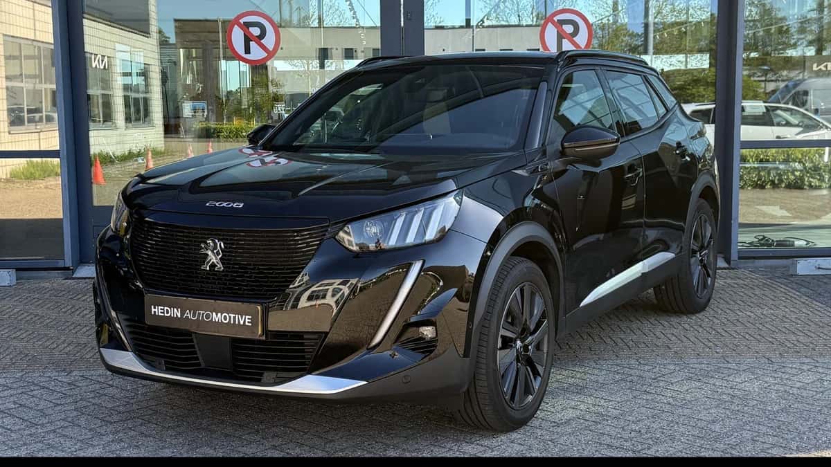 Peugeot e-2008 (2021) — foto 1