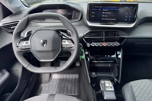 Peugeot 208 (2025) thumbnail 3