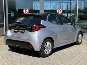 Mazda 2 Hybrid (2023) thumbnail 2