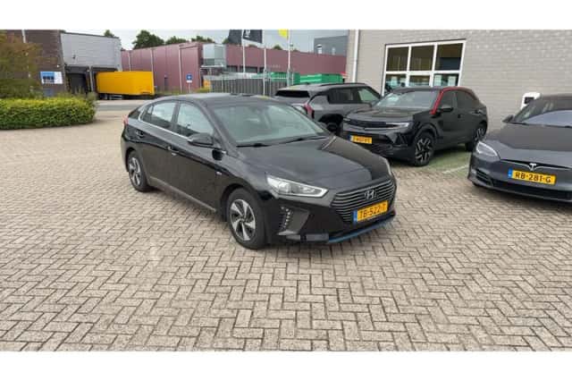Hyundai Ioniq (2018) thumbnail 6