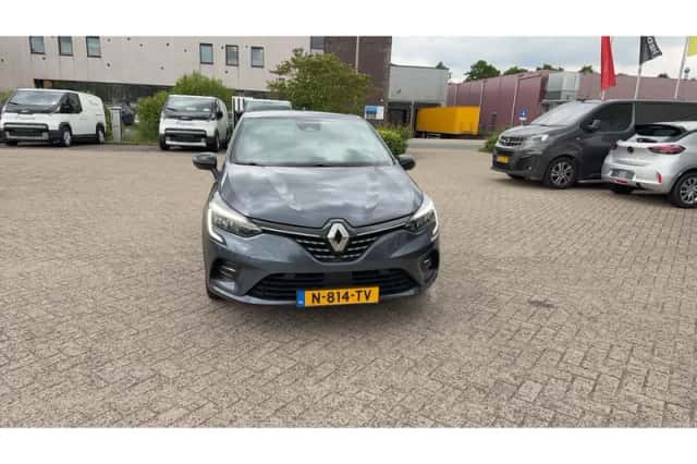 Renault Clio (2021) thumbnail 6