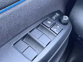 Toyota Yaris (2025) thumbnail 11