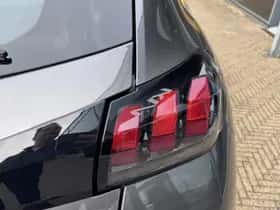 Peugeot 208 (2022) thumbnail 25
