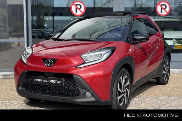 Toyota Aygo (2024) thumbnail 1