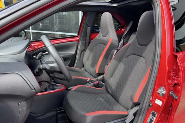 Toyota Aygo (2024) thumbnail 4