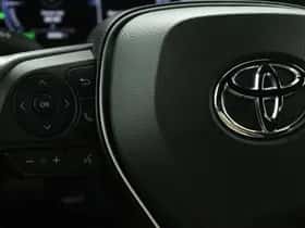 Toyota Corolla (2023) thumbnail 16
