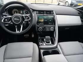 Jaguar E-Pace (2024) thumbnail 3