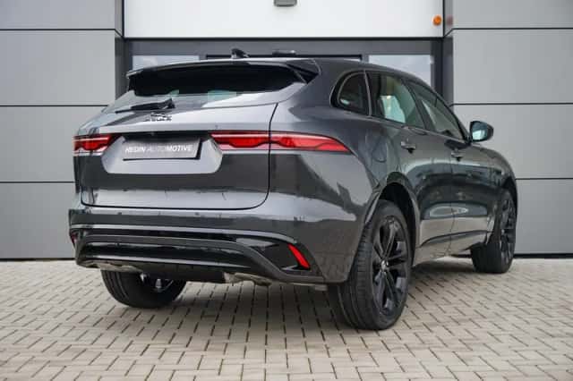Jaguar F-Pace (2025) thumbnail 2