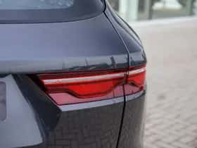 Jaguar F-Pace (2025) thumbnail 25