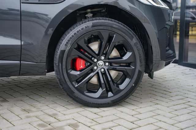 Jaguar F-Pace (2025) thumbnail 4