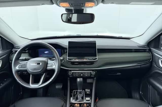 Jeep Compass (2025) thumbnail 4