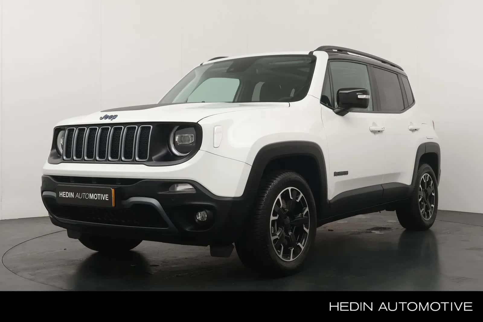 Jeep Renegade (2024) — foto 1