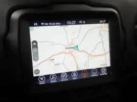Jeep Renegade (2024) thumbnail 21