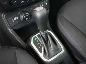 Jeep Renegade (2024) thumbnail 26