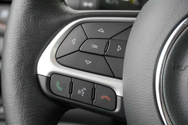 Jeep Renegade (2024) thumbnail 27