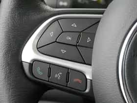 Jeep Renegade (2024) thumbnail 27