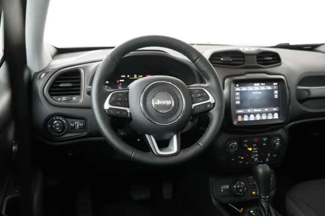Jeep Renegade (2024) thumbnail 29