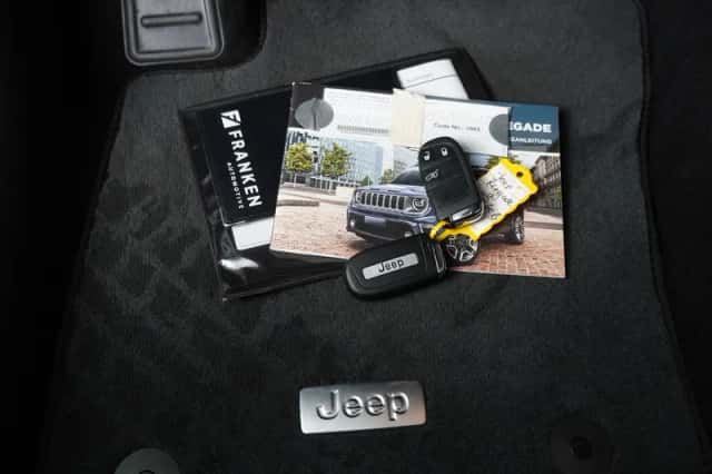 Jeep Renegade (2024) thumbnail 34