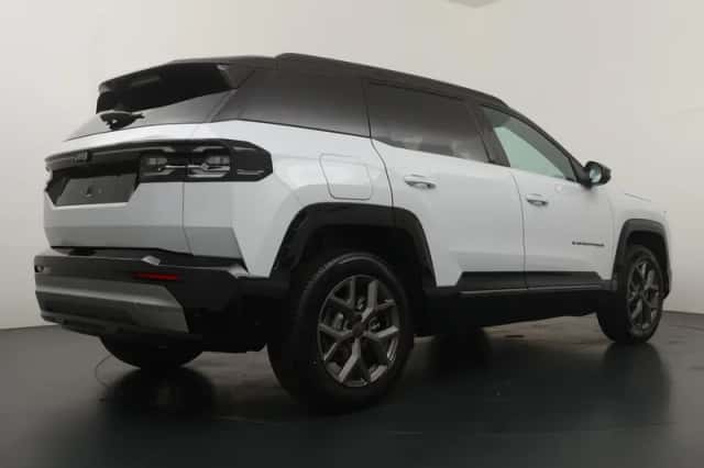 Jeep Compass (2026) thumbnail 2